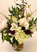 Valentine’s Day Luxury Floral Arrangements