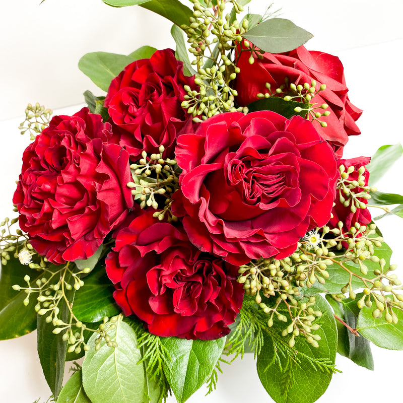 Valentine’s Day Luxury Floral Arrangements